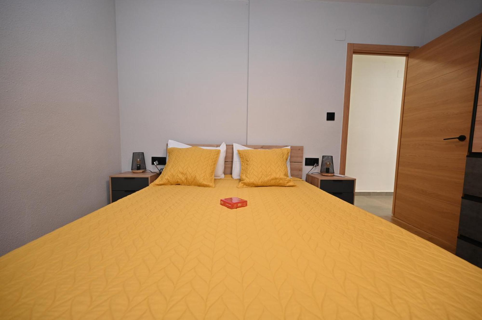 Golden-Apartment 托雷维耶哈 外观 照片